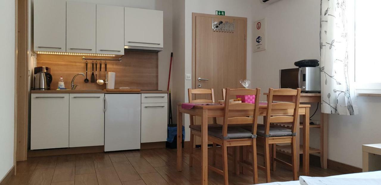 Apartments Maraz Portorož Eksteriør bilde